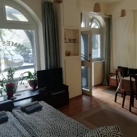 Apartmán Cehmesterek *